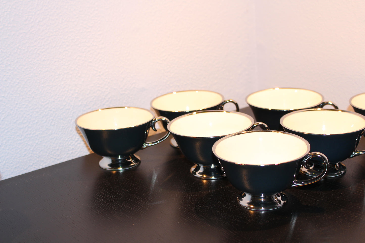 Flintridge Teacup Set